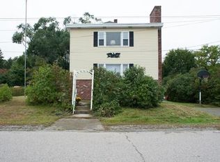 4 Mayboro St, Blackstone, MA 01504