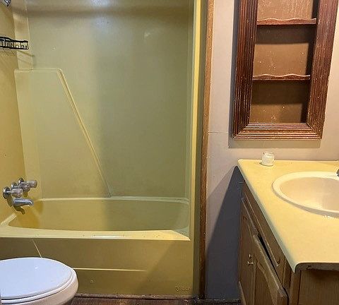 3rd image of 1080 Enoch Ln #840