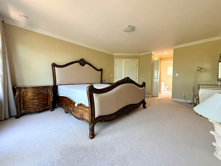 968 Burnwood Ave — Photo 25