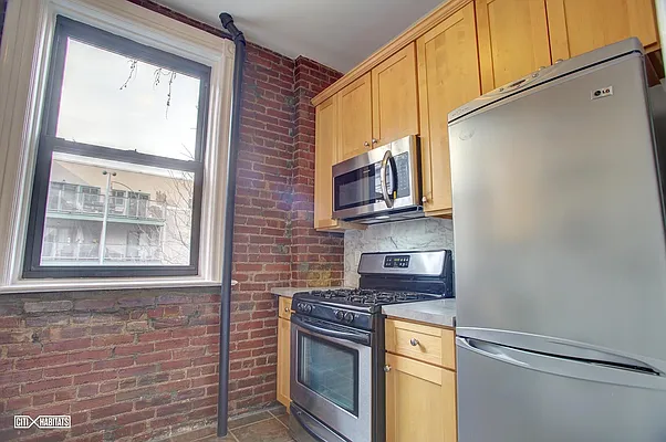 Rented by Citi Habitats | media 16