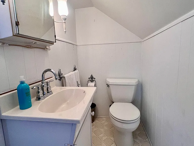 3 N Delavan Ave — Photo 25