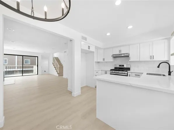 9140 Burnet Ave Unit 10, North Hills, CA 91343