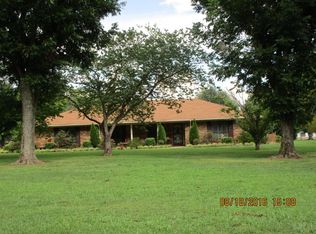 36 Dustin Rd, Steens, MS 39766