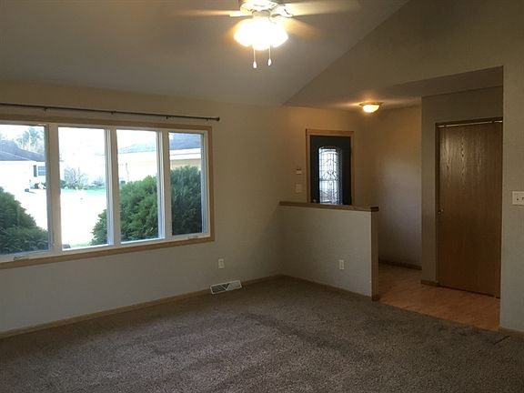 2nd image of 832 Covey Ln