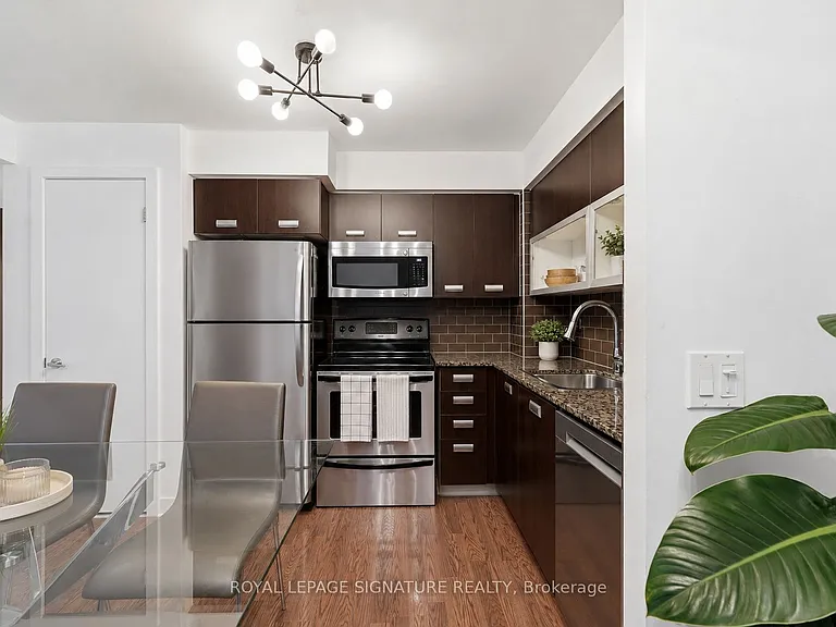 80 Western Battery Rd #420 — Photo 4