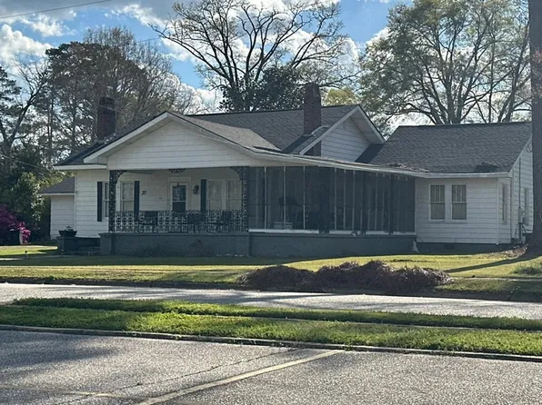 55 Lazenby St, Monroeville, AL 36460