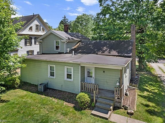 4th image of 547 E Main St