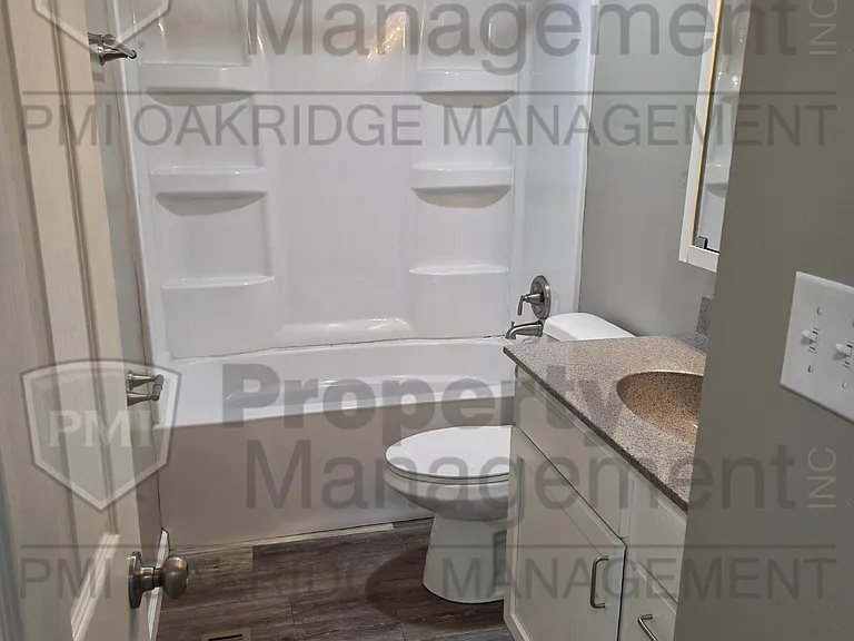 1256 Heritage Dr — Photo 13