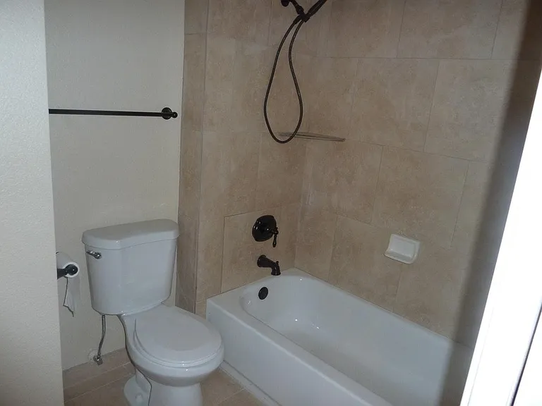 100 E Fillmore St #112 — Photo 22