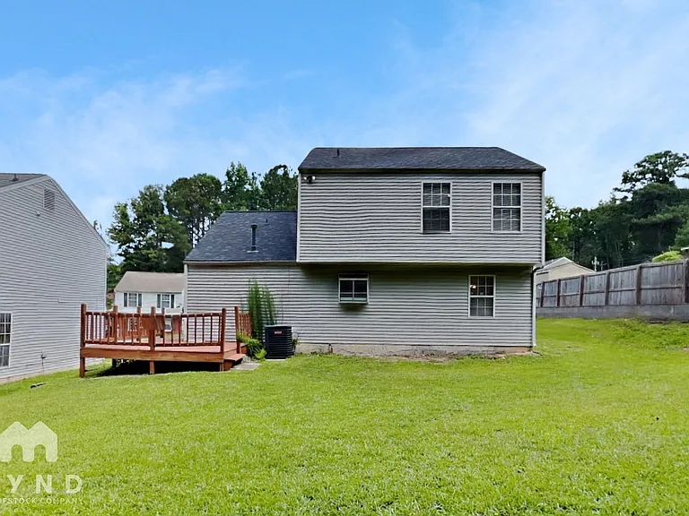 5561 Northcut Dr — Photo 25