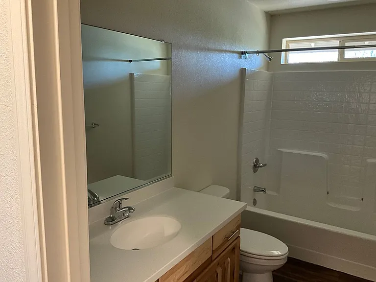 5921 Camino Ln — Photo 10