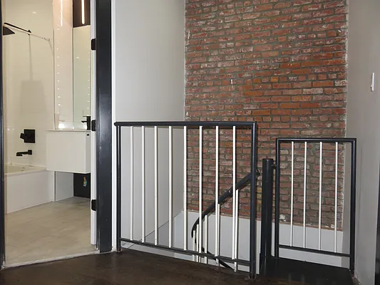 Rented by Rennit Inc. | media 28