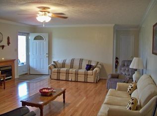 807 Old Lerona Rd, Lerona, WV 25971