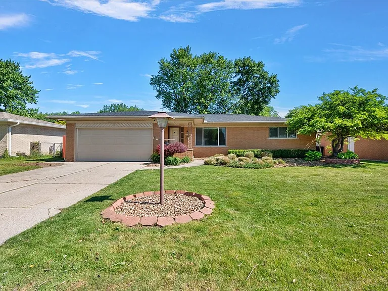 11489 Anna Lisa Dr — Photo 49