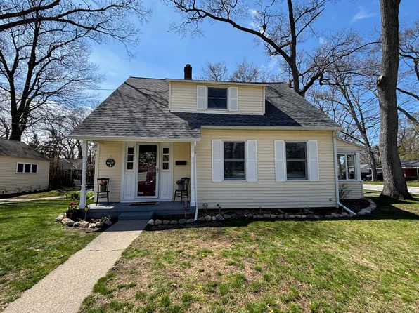 921 Moulton Ave, Muskegon, MI 49445