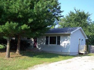 319 Sumac St, Payson, IL 62360