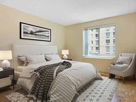 2nd image of 68 Bradhurst Ave APT 4C