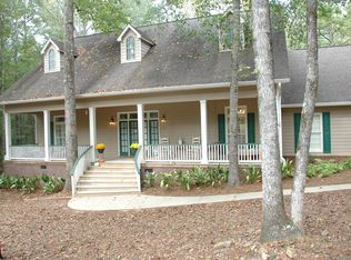 2096 S Evergreen Dr, Auburn, AL 36830