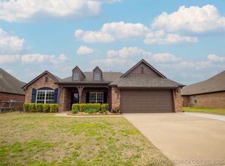 9006 N 156th East Ave, Owasso, OK 74055