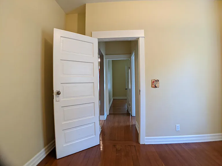 1827 N Skidmore St — Photo 15
