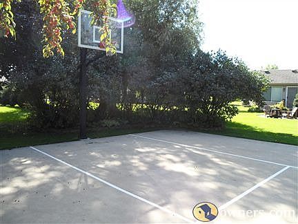 Rhino sport court