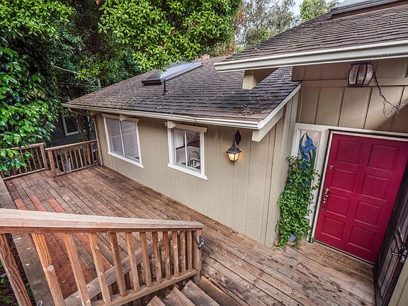2nd image of 611 Encino Dr