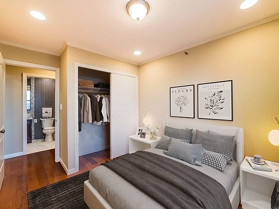 5th image of 14218 38th Ave APT 9G