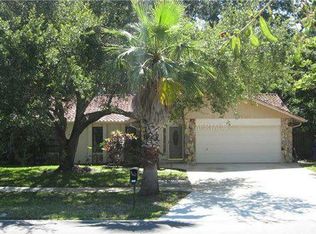 1901 Pinehurst Rd, Dunedin, FL 34698