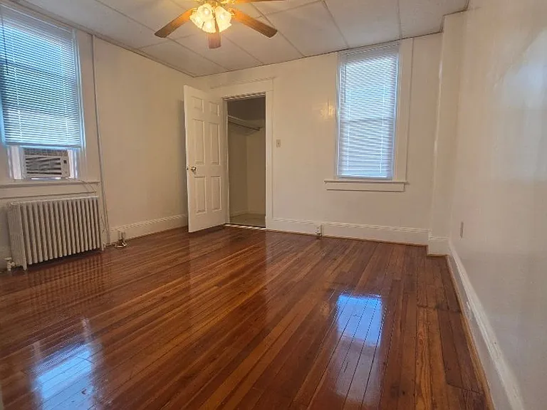 808 S Braddock St — Photo 4