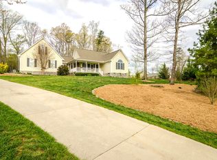 2587 Butterfly Trl, Randleman, NC 27317