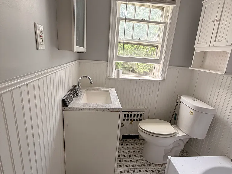 331 Delaware Ave — Photo 12