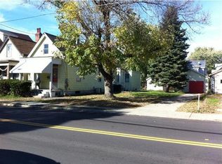 8 Township Ave, Elmwood Place, OH 45216