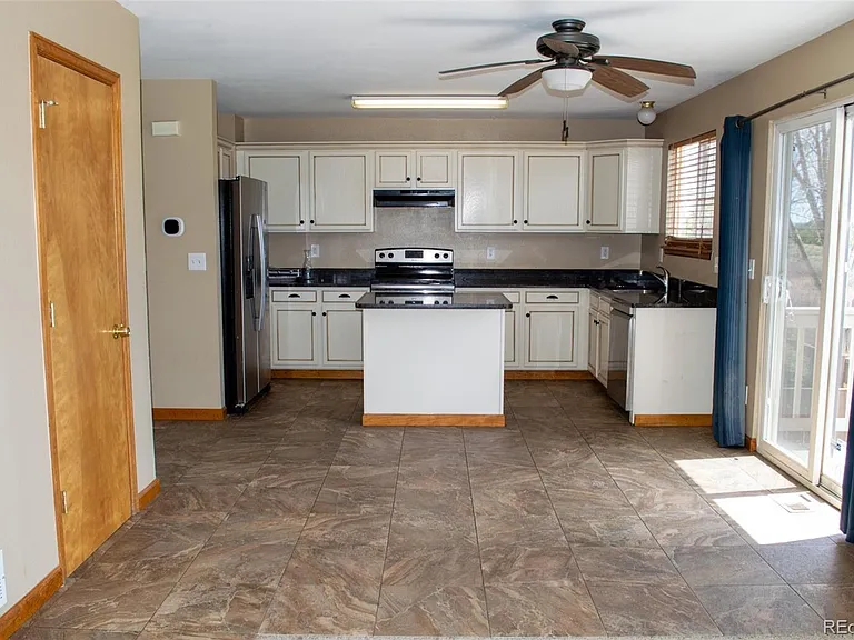 9340 W Indore Dr — Photo 2