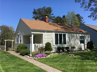 22160 Westwood Rd, Cleveland, OH 44126