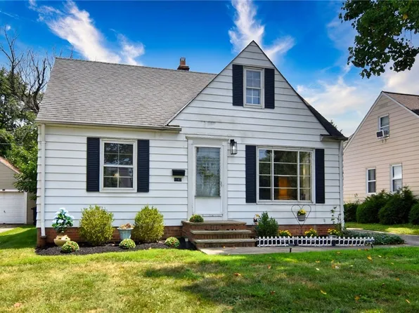 1147 Irene Rd, Lyndhurst, OH 44124