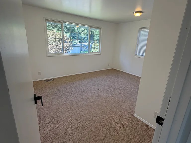 Upstairs bedroom (one of 3 bedrooms upstairs)
