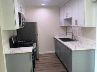 El Prado Ave 13391, Garden Grove, CA 92840