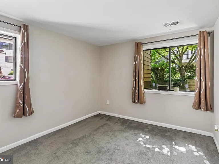 9705 Hellingly Pl #62 — Photo 15