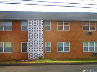 1 Walter Ave APT 15, Norwalk, CT 06851