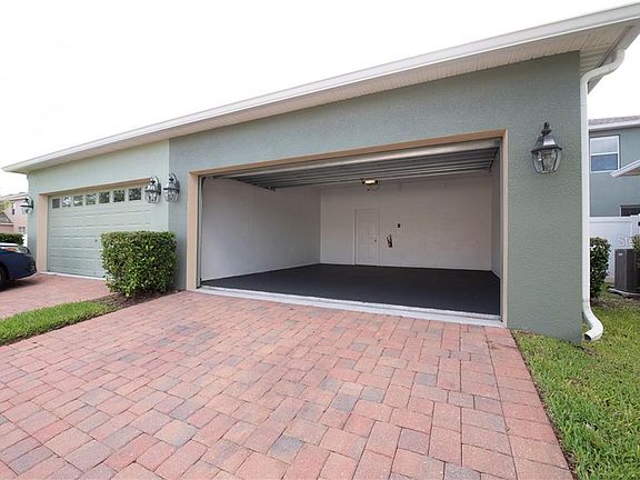 5th image of 5589 Laurel Cherry Ave