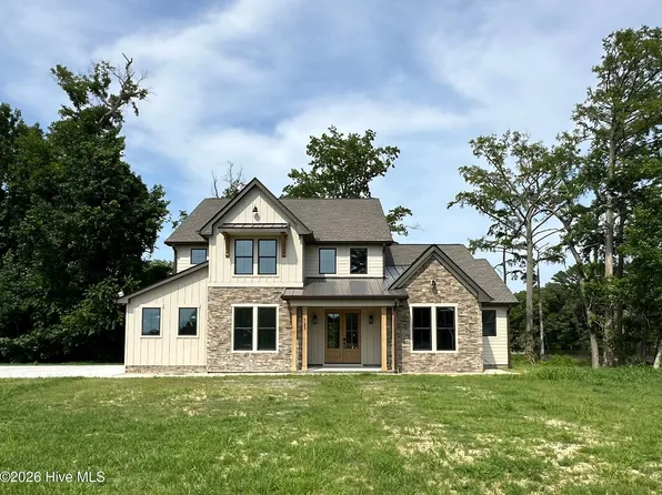127 Pailin Creek Road, Elizabeth City, NC 27909