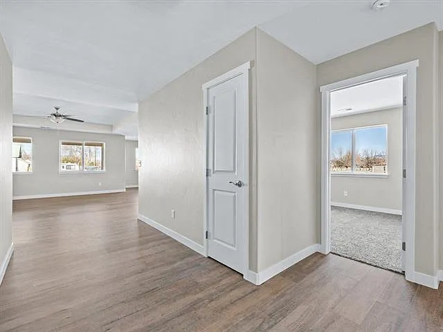 449 Fox Meadows St — Photo 6
