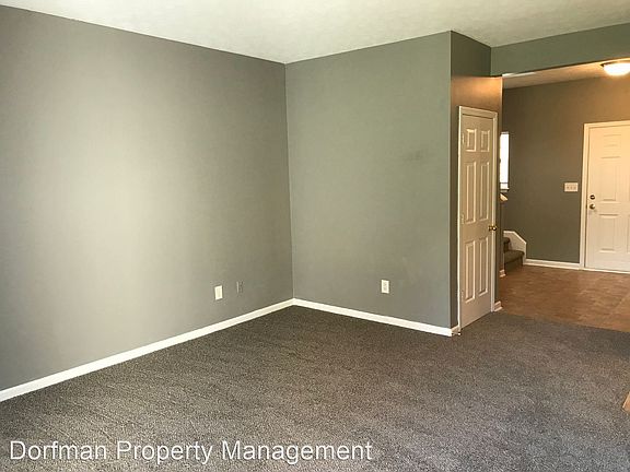 4th image of 10306 Golden Dr