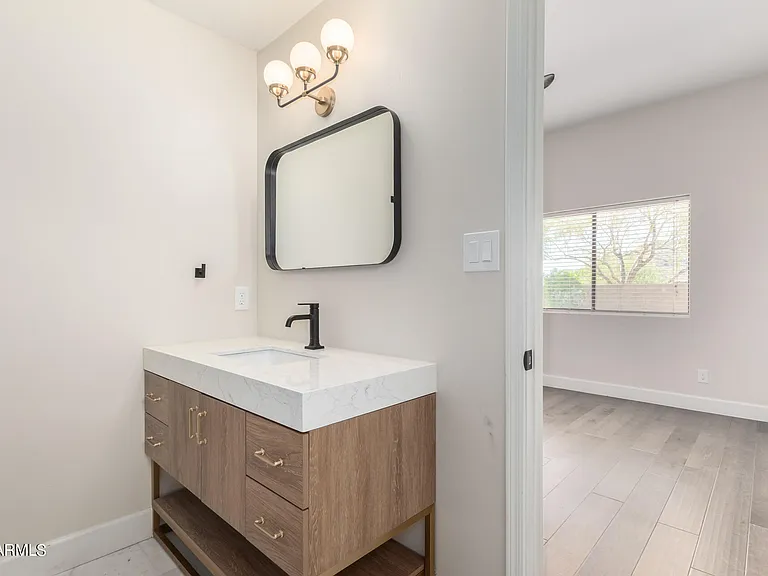 4226 E Onyx Ave — Photo 21