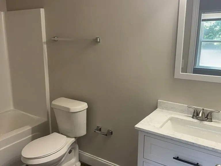 385 Virginia Street — Photo 5