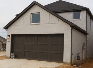 438 Holly Rd, Lakewood Village, TX 75068