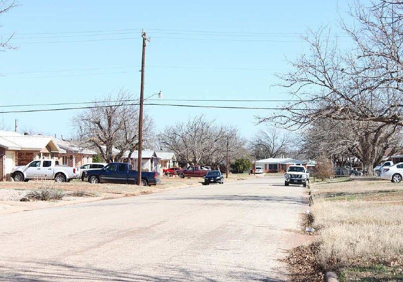 2nd image of 3211 Ivy Ln
