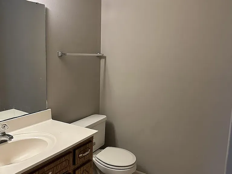 137 Briar Cir #137 — Photo 3