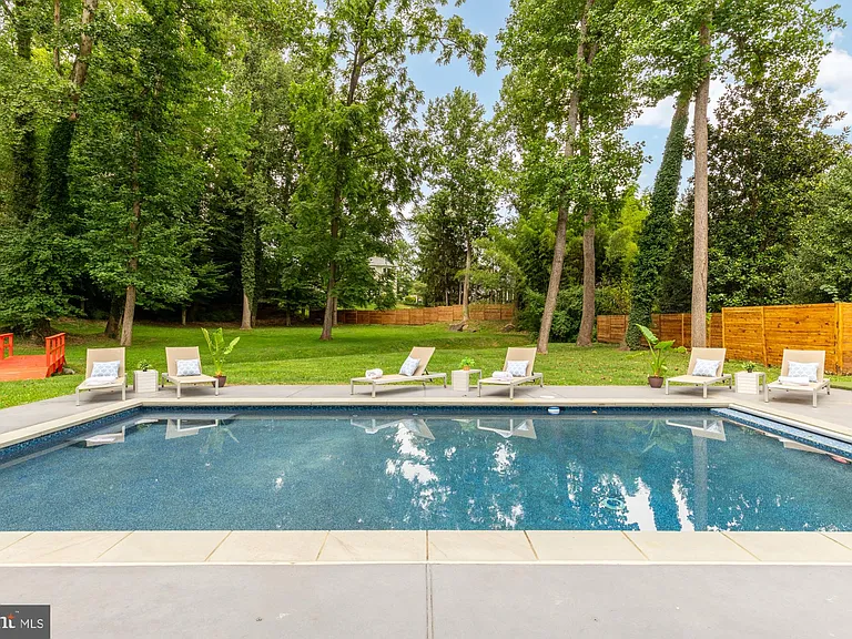 6309 Bradley Blvd — Photo 42