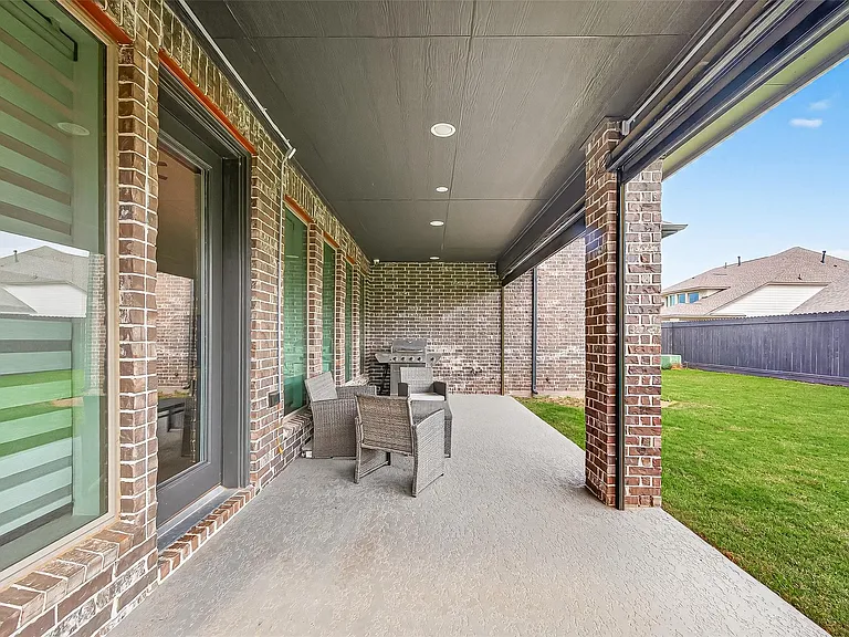 2506 Falling Fig Ln — Photo 46